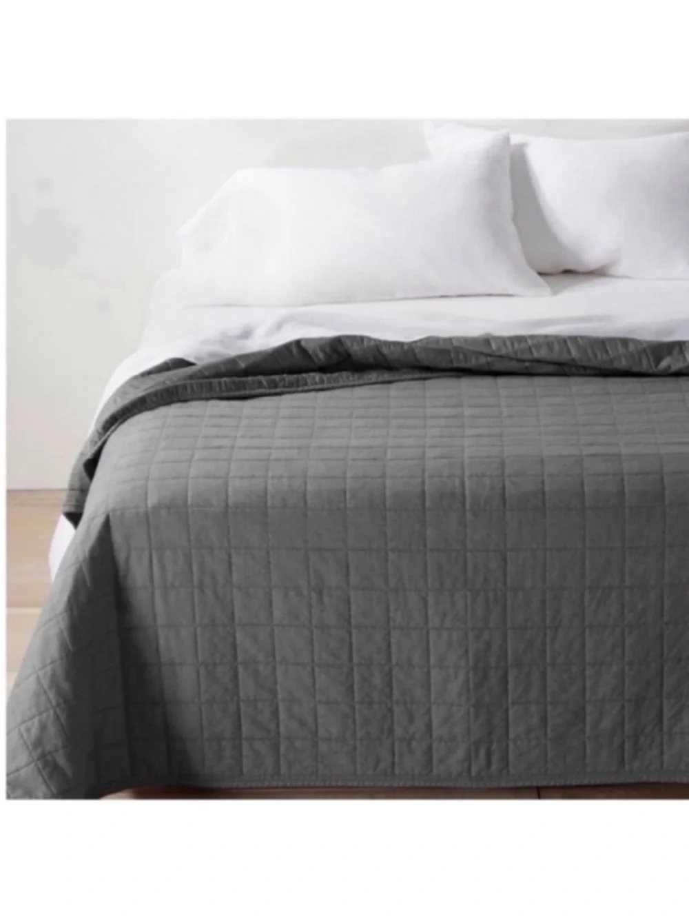 NWT King Heavyweight Linen Blend Quilt Dark Gray - Casaluna